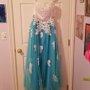 Full length prom gown